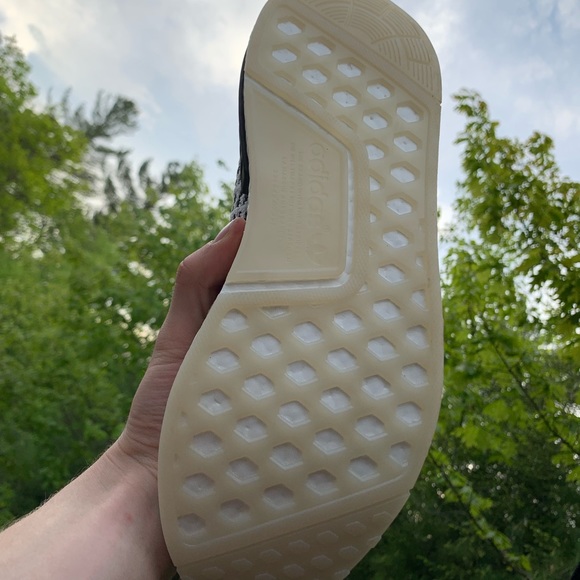 NMD R1 - Picture 3 of 6